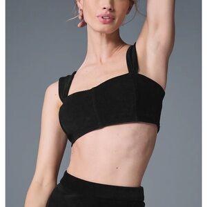 ALO Yoga Micro Corduroy Winter Break Bra in Black size Medium